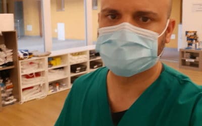 Aziz, che sostiene chi è in quarantena.