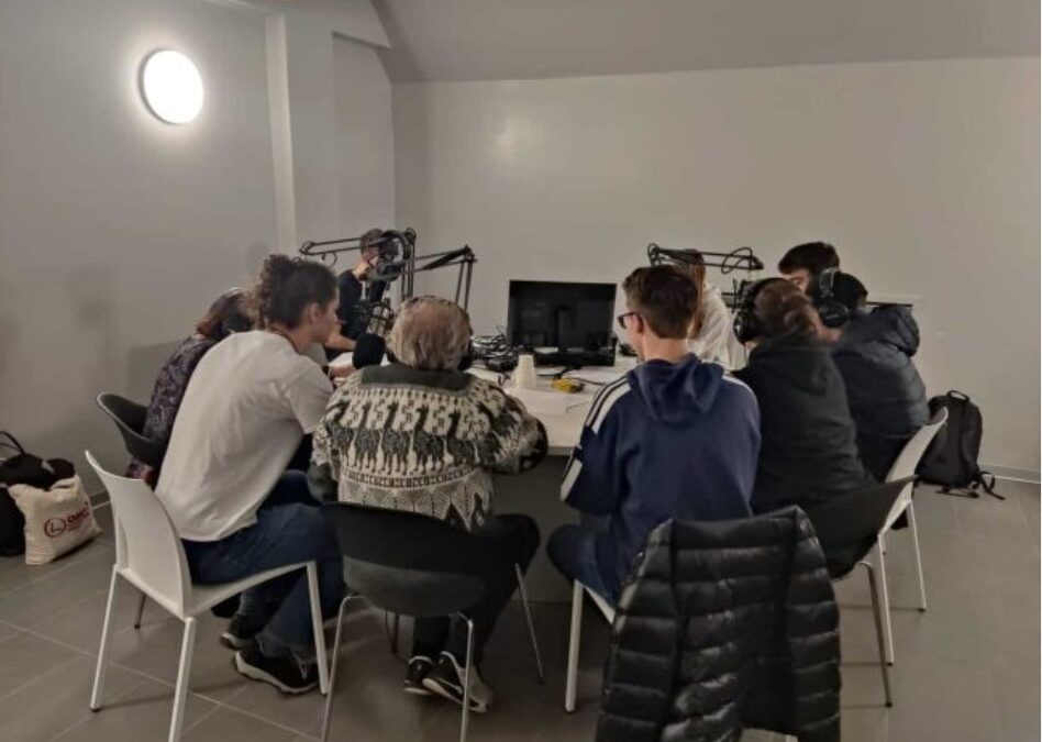 RADIO PIAZZETTA #161: Incontro con ragazzi e ragazze del Liceo Preziosissimo Sangue